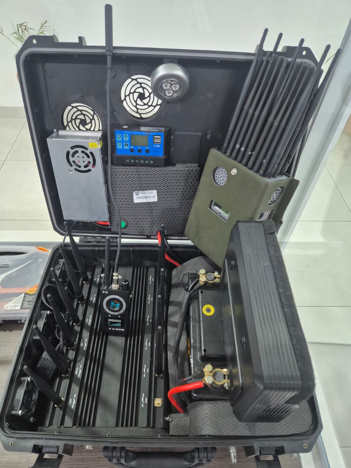 Gráfico da tecnologia Anti-Jamming FHSS para Isca de Carga
